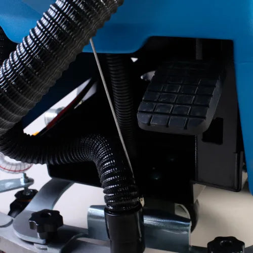 Global Industrial - Auto Floor Scrubber With Traction Drive, 20" Model #: WB641244