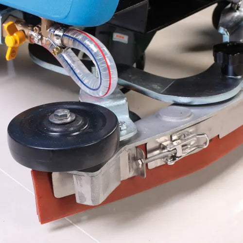 Global Industrial - Auto Floor Scrubber With Traction Drive, 20" Model #: WB641244