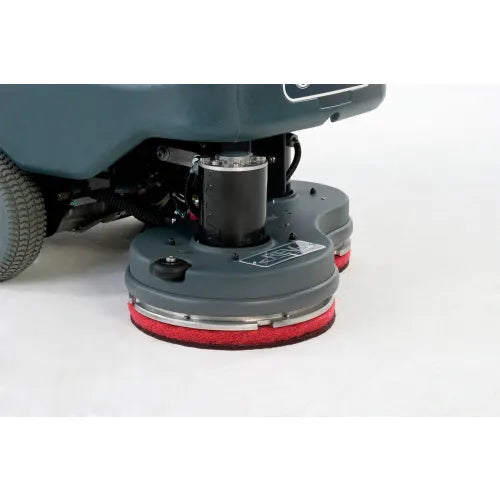 Nilfisk Advance SC750™ 26D W242 SC PH Walk Behind Scrubber, 28" Model #: WBB3133293