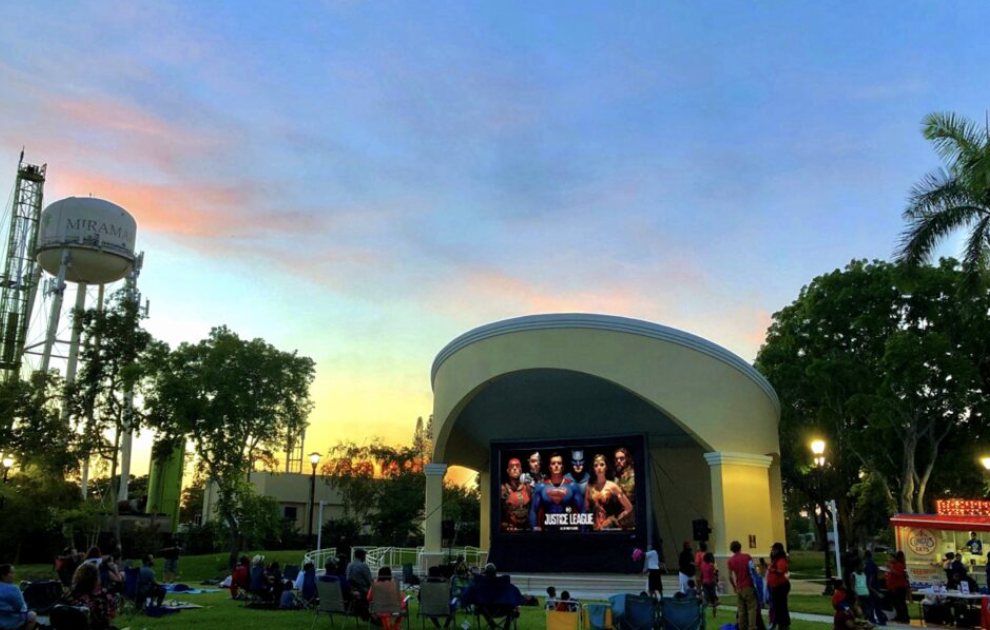 EPIC PREMIER Complete Outdoor Theater System